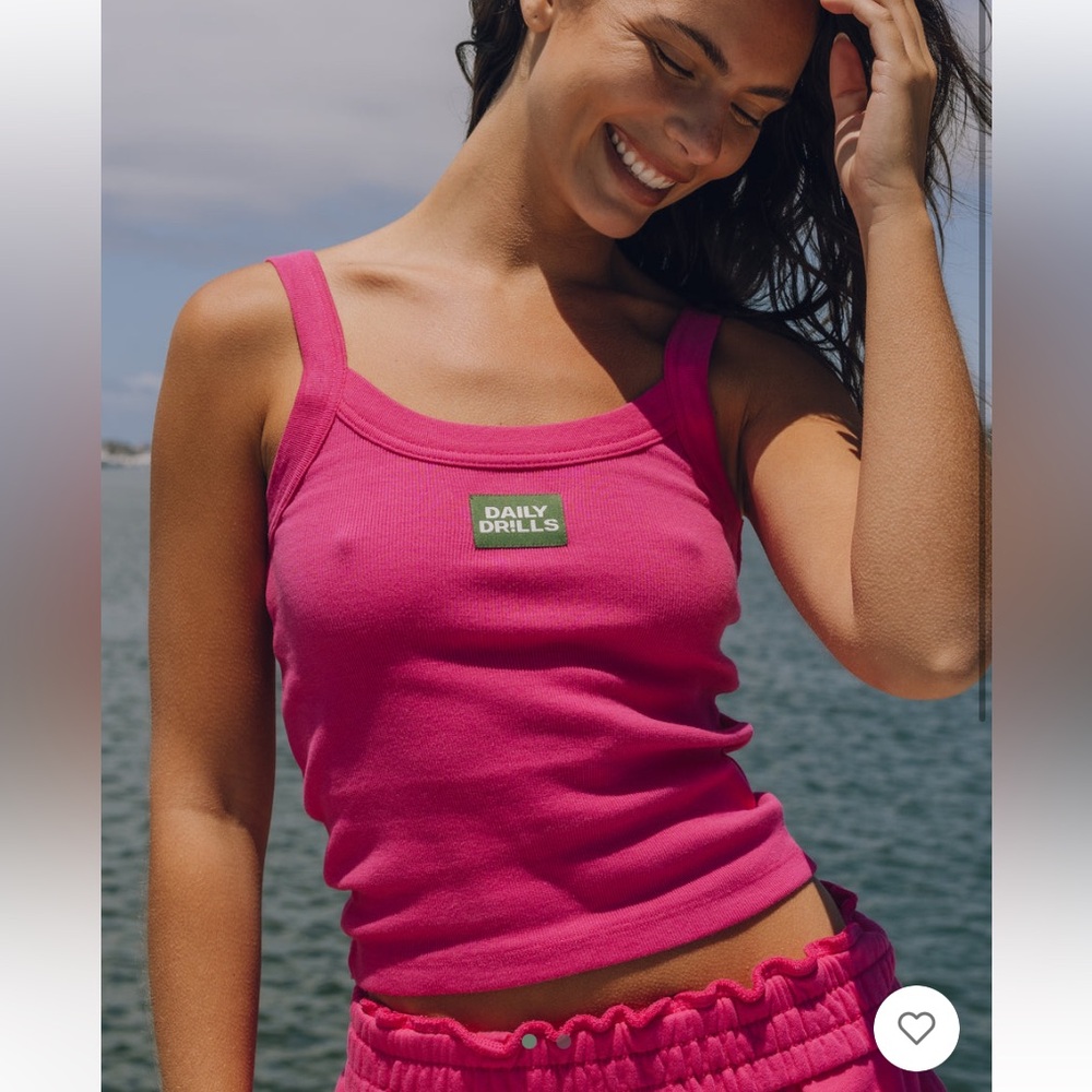 NWT Daily Drills Logo Everyday Tank in Hot Shot